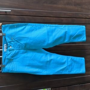 Nygard Capri pull on pants